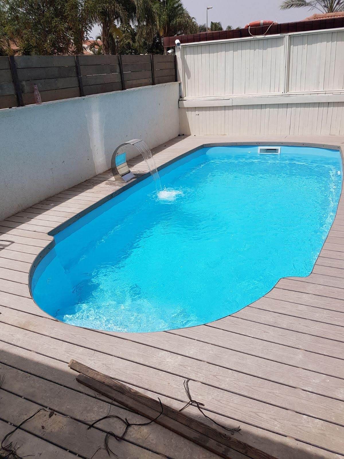 Фото: Композитна чаша “Леман”