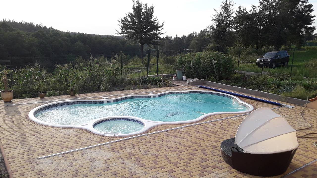 Фото: Композитний басейн “Маямі”